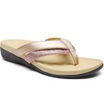 MEGNYA Comfortable Flip Flops for Women, Arch Support Walking Sandals Outdoor, Casual Orthotic Sandals